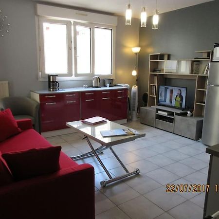 T2 Centre Ville, Wifi, Parking Beziers Bagian luar foto