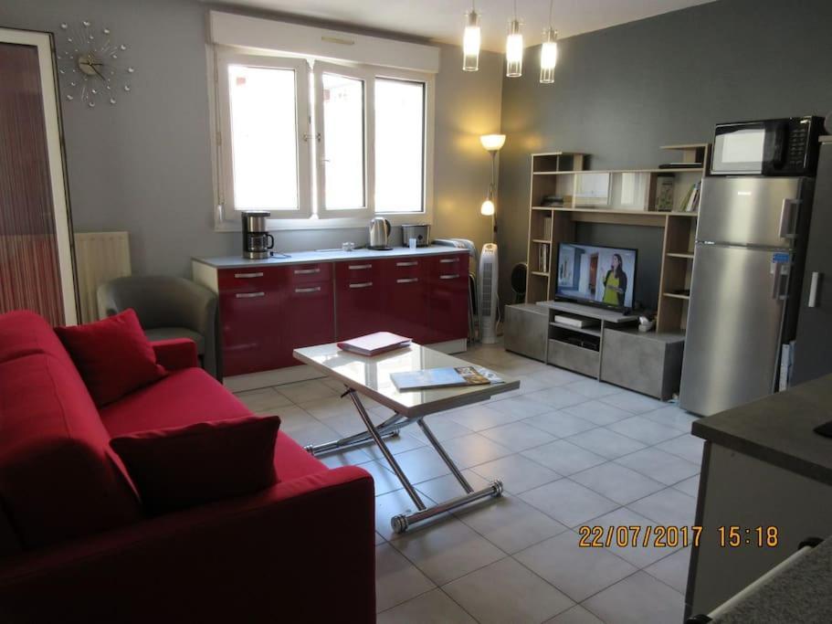T2 Centre Ville, Wifi, Parking Beziers Bagian luar foto