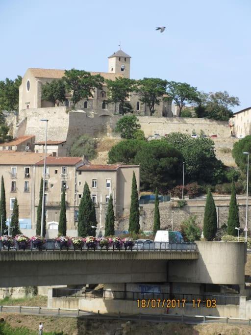 T2 Centre Ville, Wifi, Parking Beziers Bagian luar foto